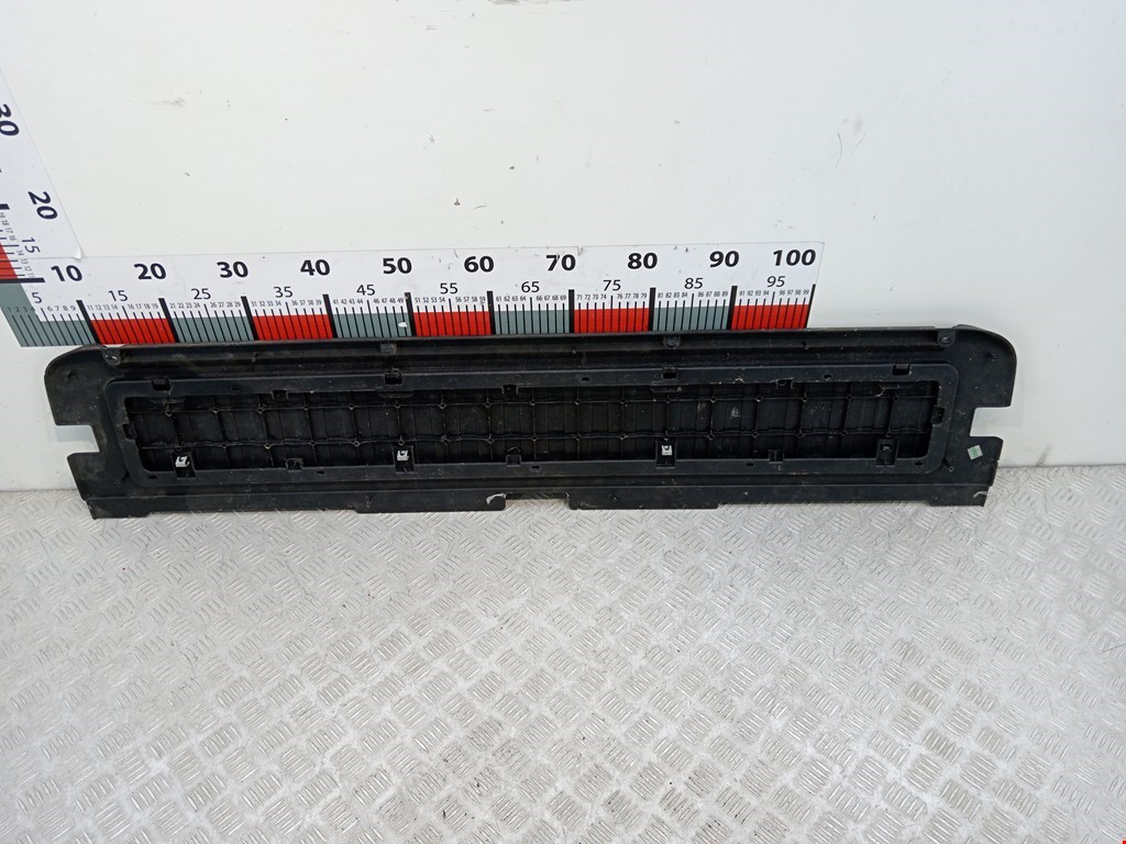 Обшивка крышки багажника BMW X5 E53 1999-2006