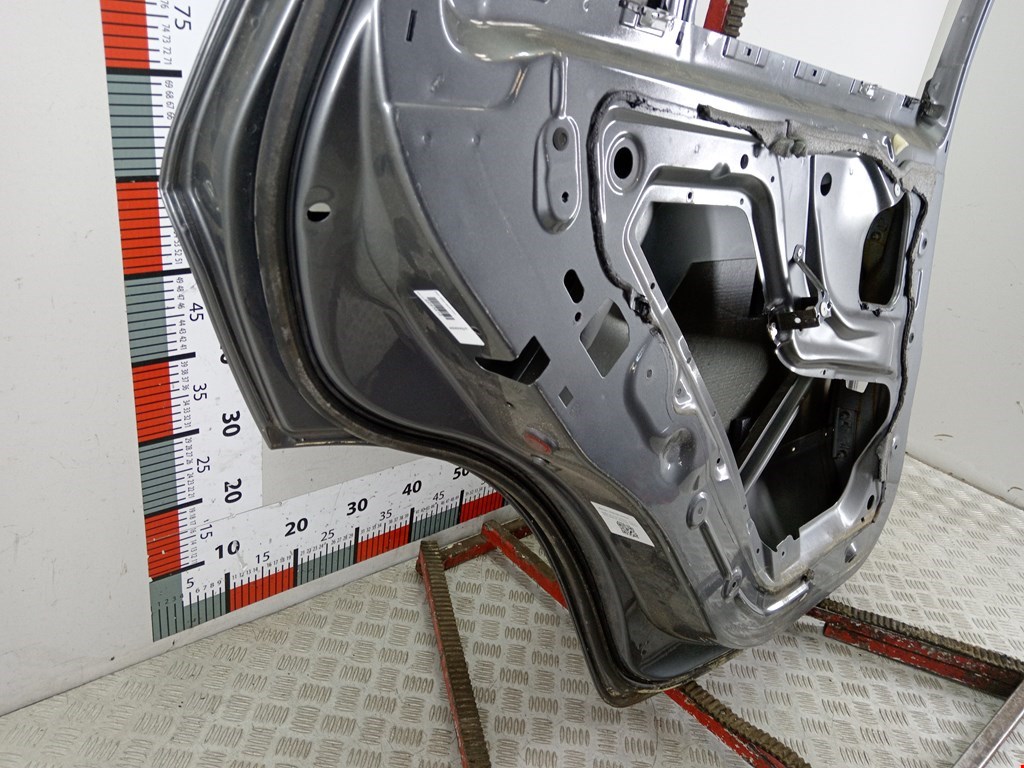 Дверь задняя левая BMW X5 E70 2007-2013