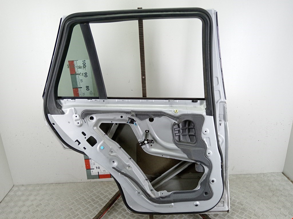 Дверь задняя левая BMW X5 E70 2007-2013