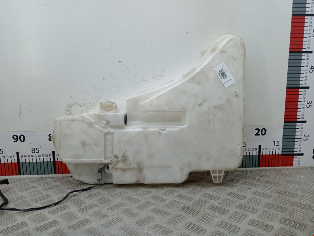 Бачок омывателя BMW 5er 5 серия F10/F11/F07 2009-2017