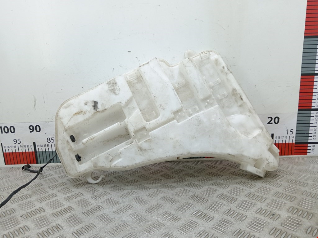 Бачок омывателя BMW 5er 5 серия F10/F11/F07 2009-2017
