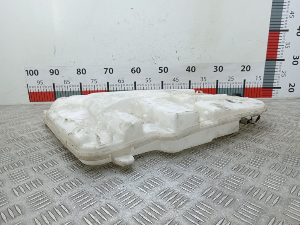 Бачок омывателя BMW 5er 5 серия F10/F11/F07 2009-2017