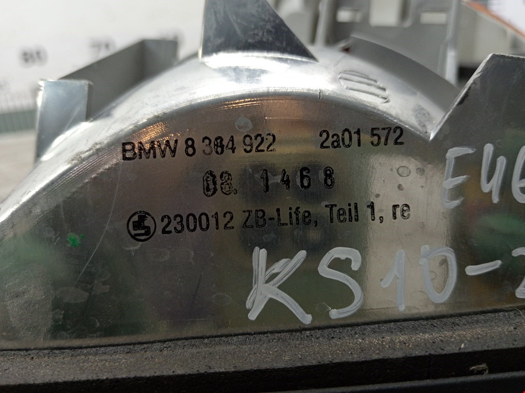 Фонарь задний правый BMW 3er E46 1998-2006