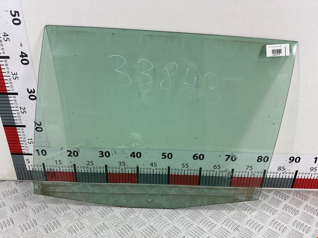 Стекло двери задней левой Ford Mondeo 3 (2000-2007)