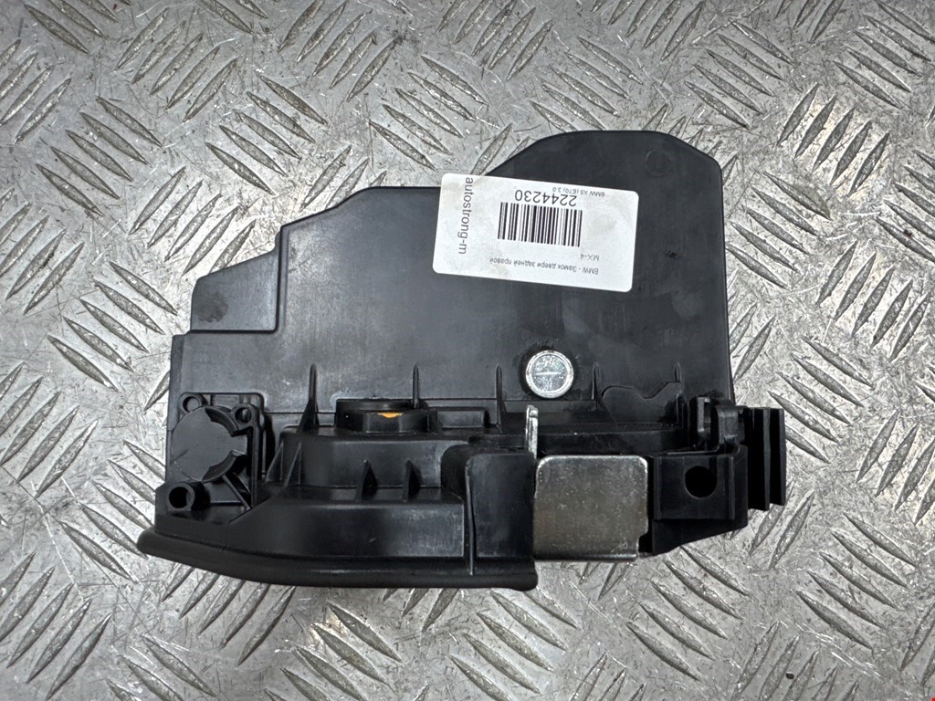 Замок двери задней правой BMW X5 E70 2007-2013