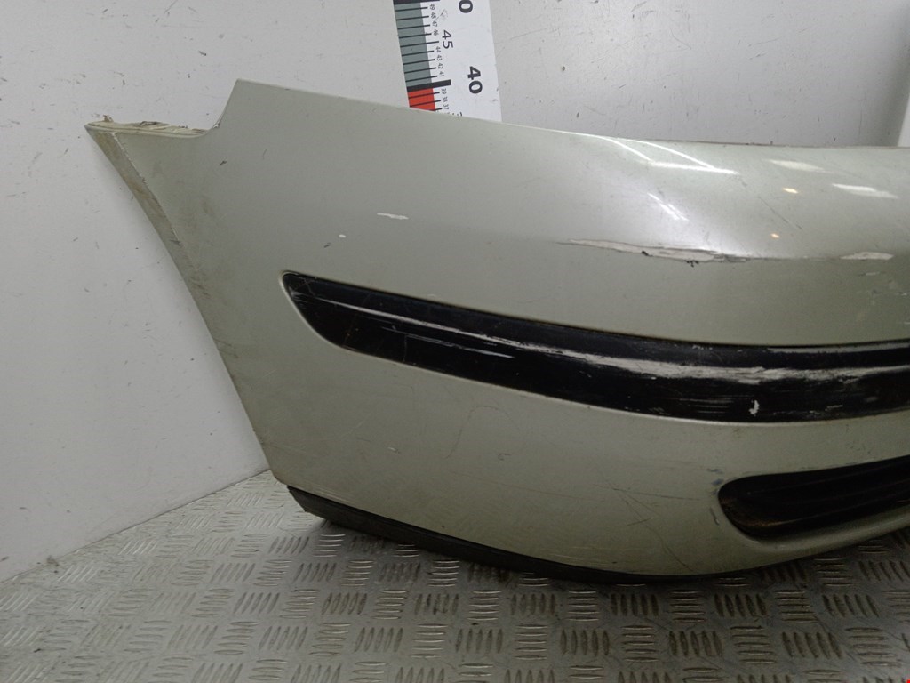 Бампер передний RENAULT Laguna 2001-2007