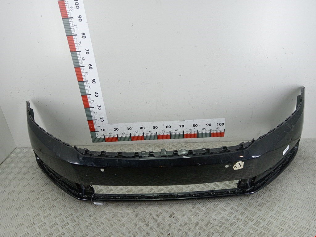 Бампер передний VOLKSWAGEN Passat B7 2011-2015