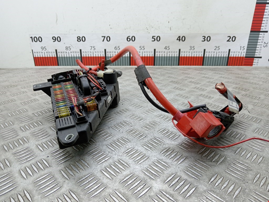 Датчик уровня в бачок омывателя BMW 5er 5 серия E60/E61 2003-2010