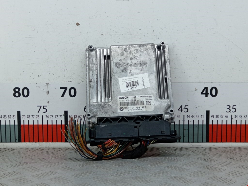 Блок управления двигателем BMW 5-Series (E60/E61) (2003-2010)