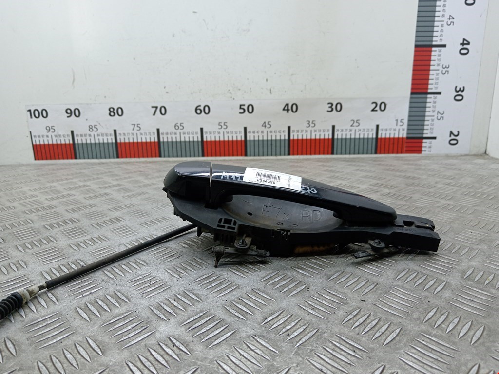 Ручка двери задней наружная правая BMW X5 E70 2007-2013