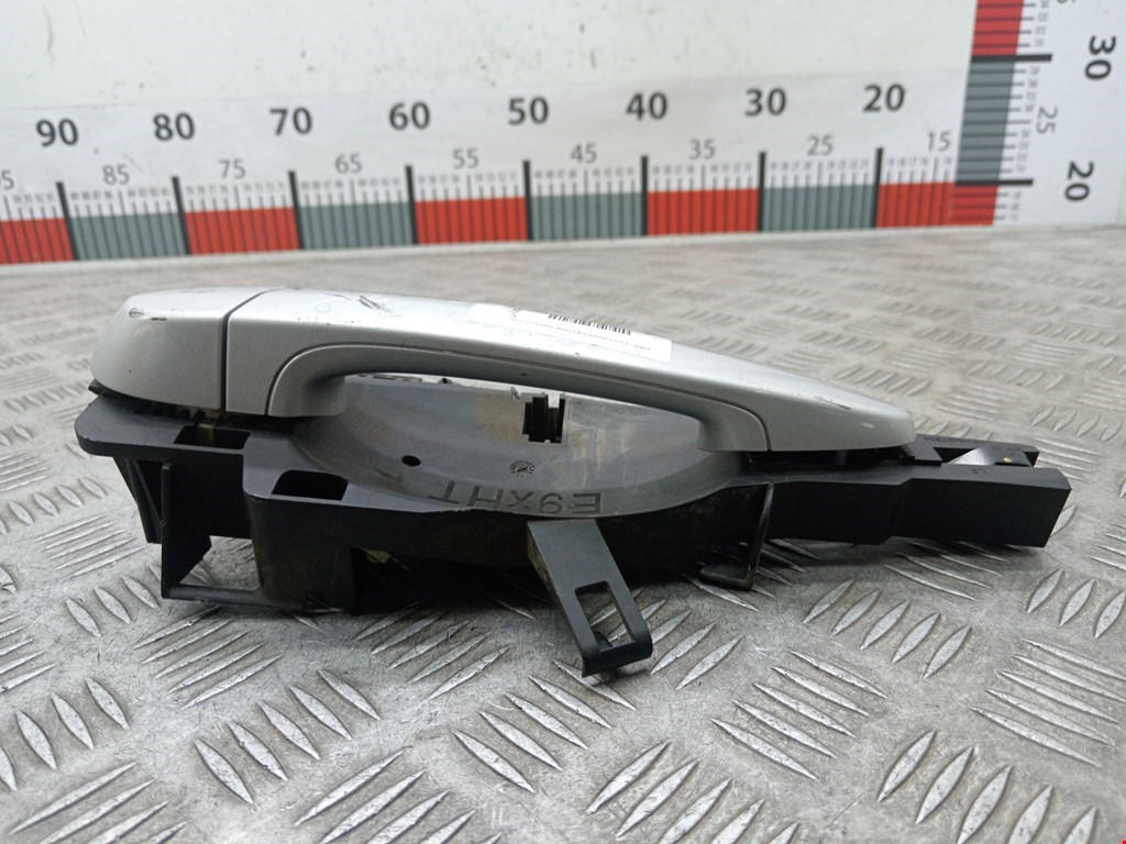 Ручка двери задней наружная левая BMW 3er E90/E91 2005-2012