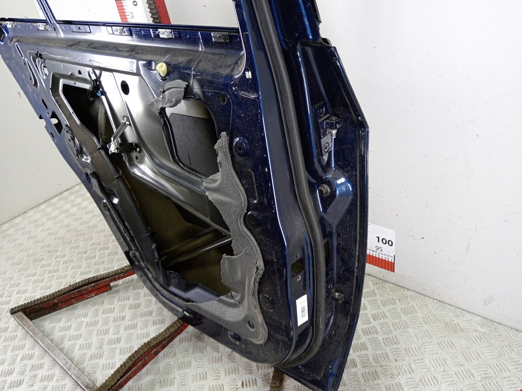 Дверь задняя левая BMW X5 E70 2007-2013