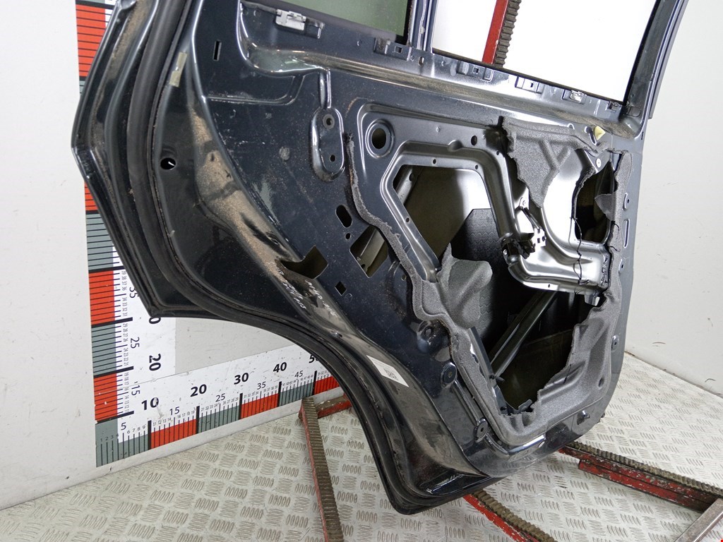 Дверь задняя левая BMW X5 E70 2007-2013