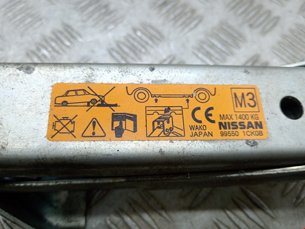 Домкрат INFINITI FX/ QX70 2002-2008