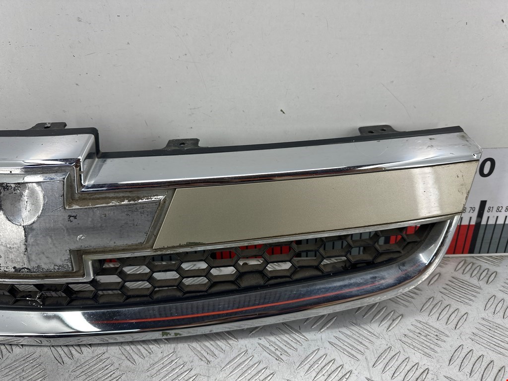 Решетка радиатора CHEVROLET Captiva 2006-2010