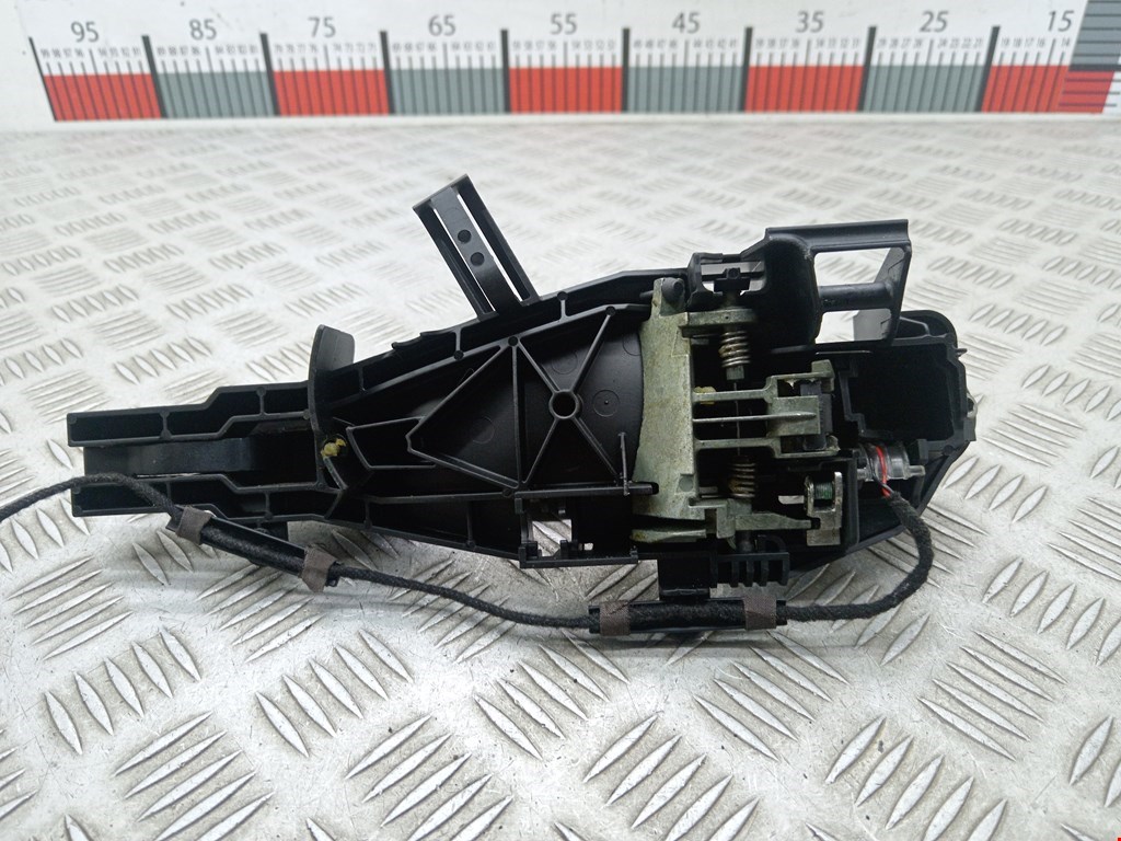 Ручка двери задней наружная правая BMW X5 E70 2007-2013
