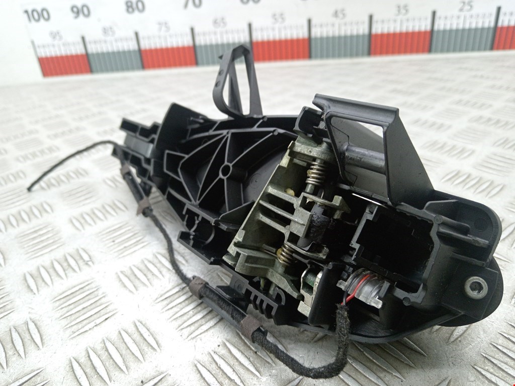 Ручка двери задней наружная правая BMW X5 E70 2007-2013