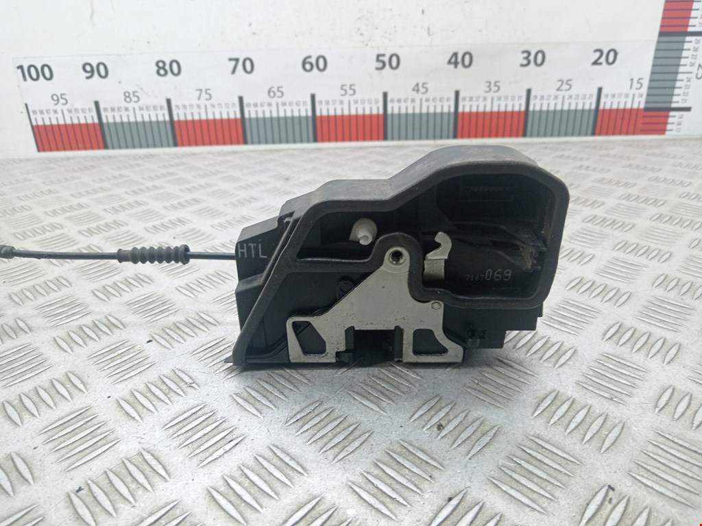 Замок двери задней левой BMW 5er 5 серия E60/E61 2003-2010