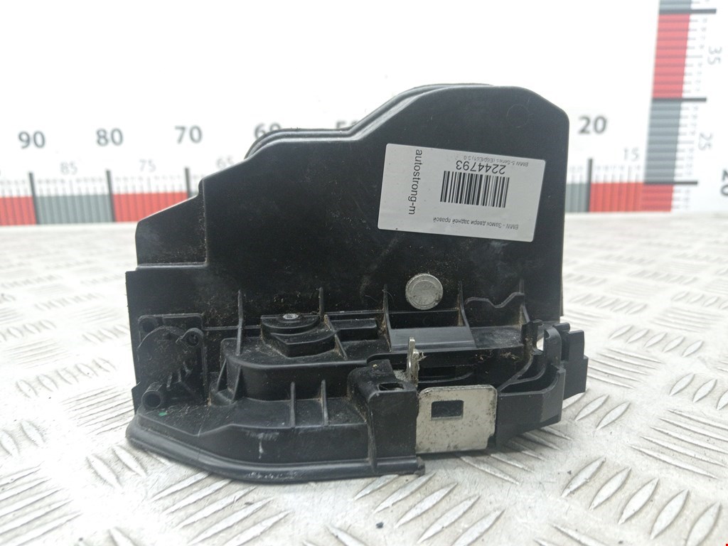 Замок двери задней правой BMW 5er 5 серия E60/E61 2003-2010
