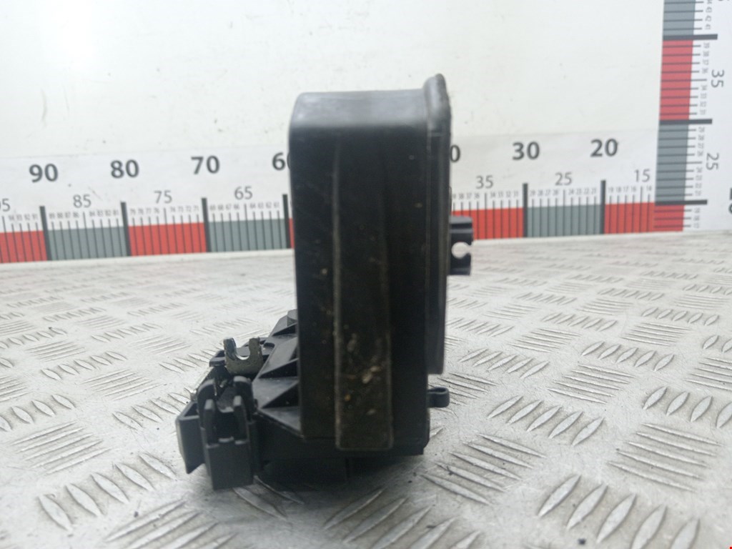 Замок двери задней правой BMW 5er 5 серия E60/E61 2003-2010