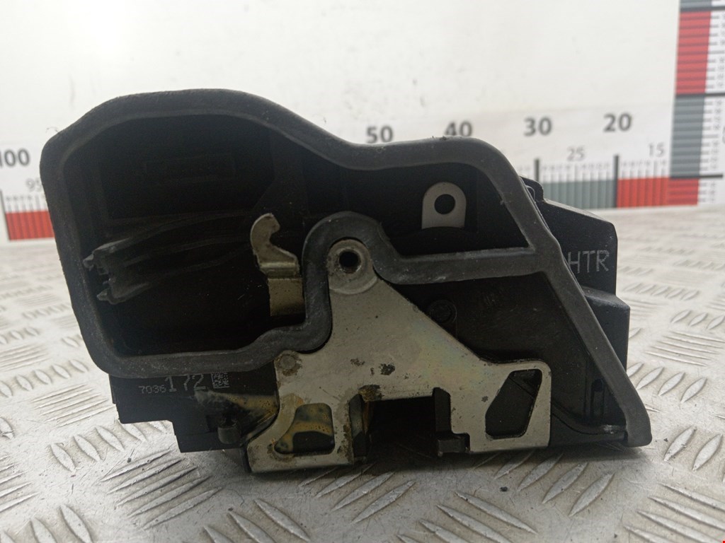 Замок двери задней правой BMW 5er 5 серия E60/E61 2003-2010