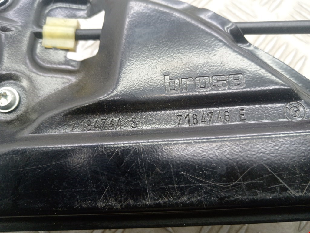 Стеклоподъемник задний правый BMW 5er 5 серия E60/E61 2003-2010