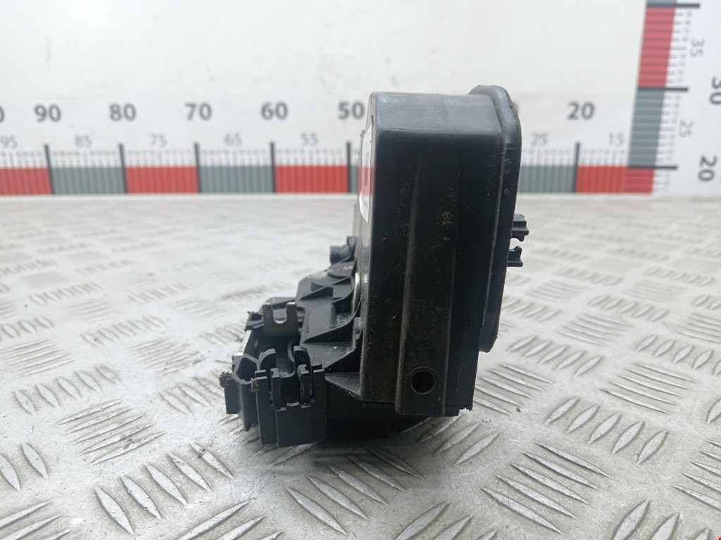 Замок двери задней правой BMW 5er 5 серия E60/E61 2003-2010