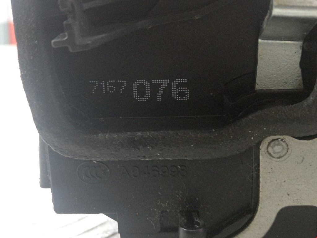 Замок двери задней правой BMW 5er 5 серия E60/E61 2003-2010