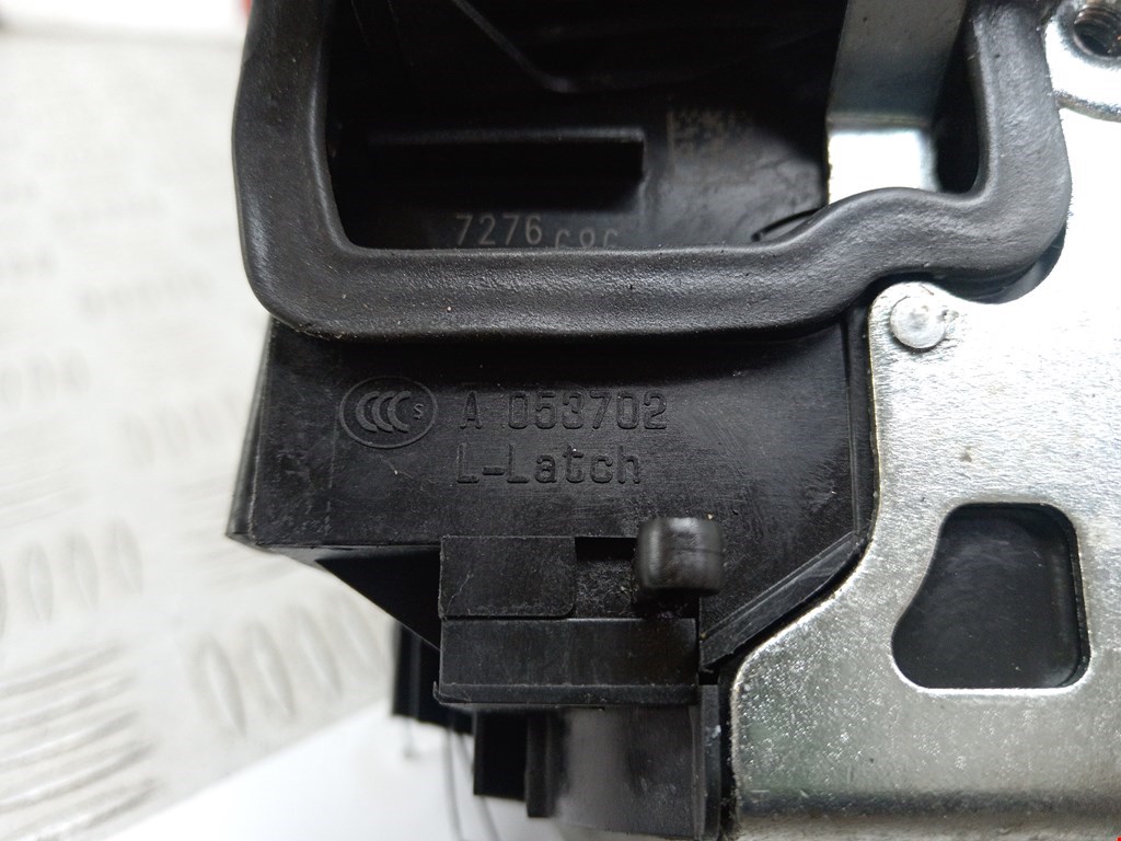 Замок двери задней правой BMW X5 E70 2007-2013