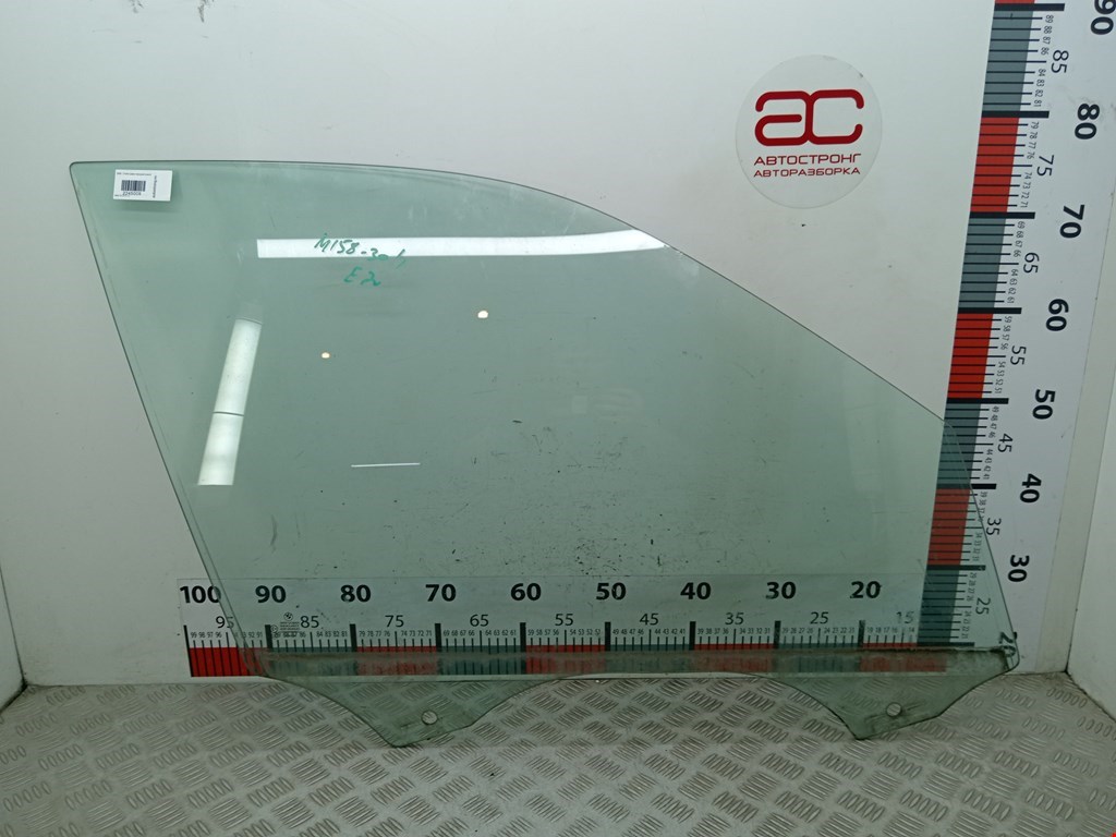 Стекло двери переднее правое BMW X5 E70 2007-2013