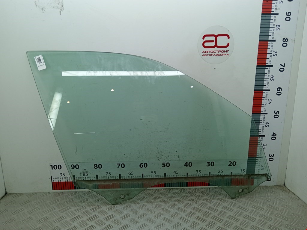 Стекло двери переднее правое BMW X5 E70 2007-2013