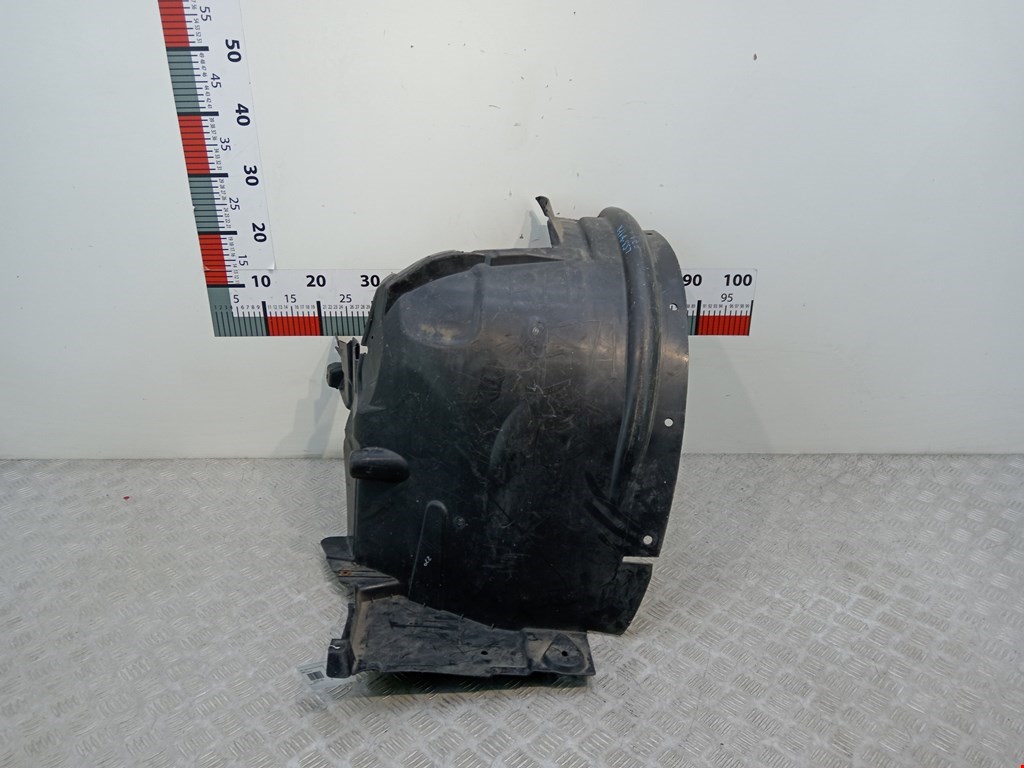 Локер (подкрылок) передний правый BMW X6 E71 2007-2014