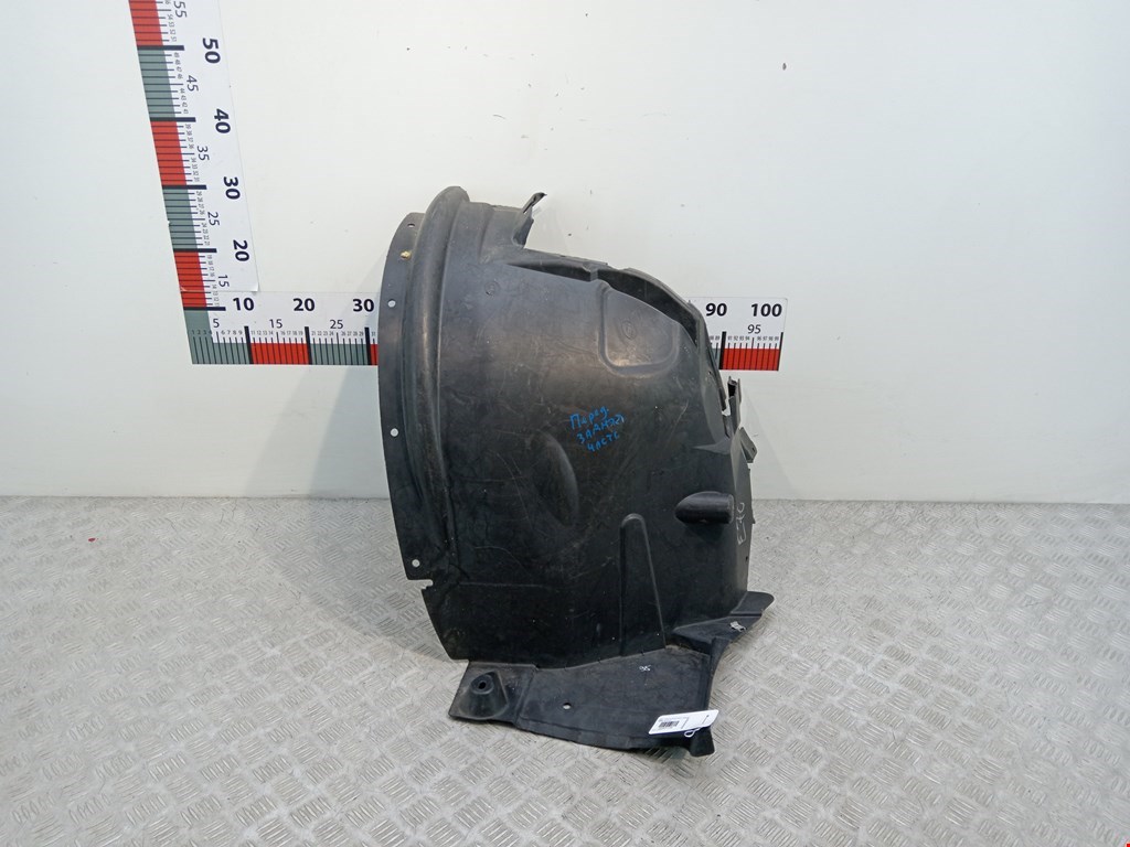 Локер (подкрылок) передний левый BMW X5 E70 2007-2013