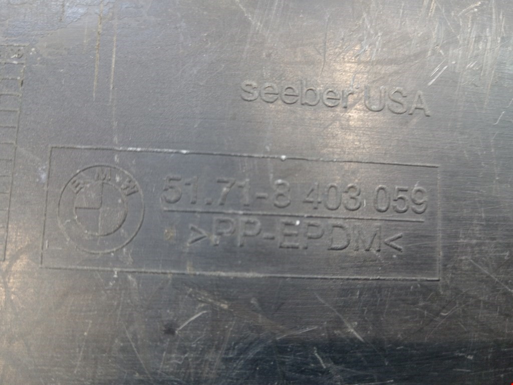 Локер (подкрылок) задний левый BMW X5 E53 1999-2006
