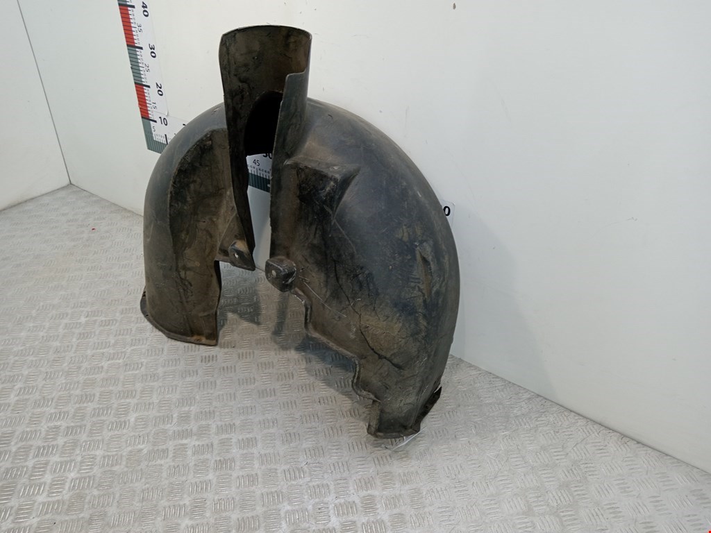 Локер (подкрылок) задний правый BMW 5er 5 серия E39 1995-2004