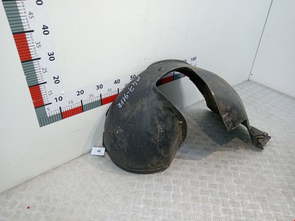 Локер (подкрылок) передний правый BMW 5er 5 серия E39 1995-2004