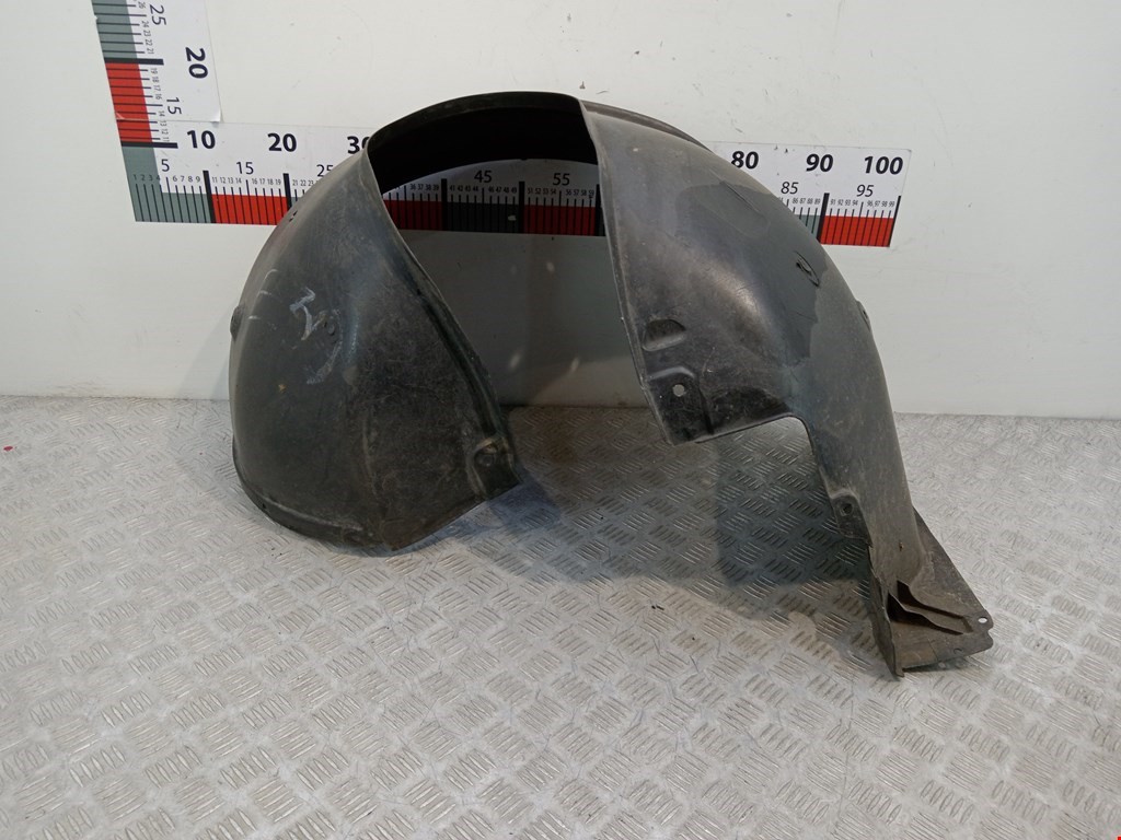 Локер (подкрылок) передний правый BMW 5er 5 серия E39 1995-2004