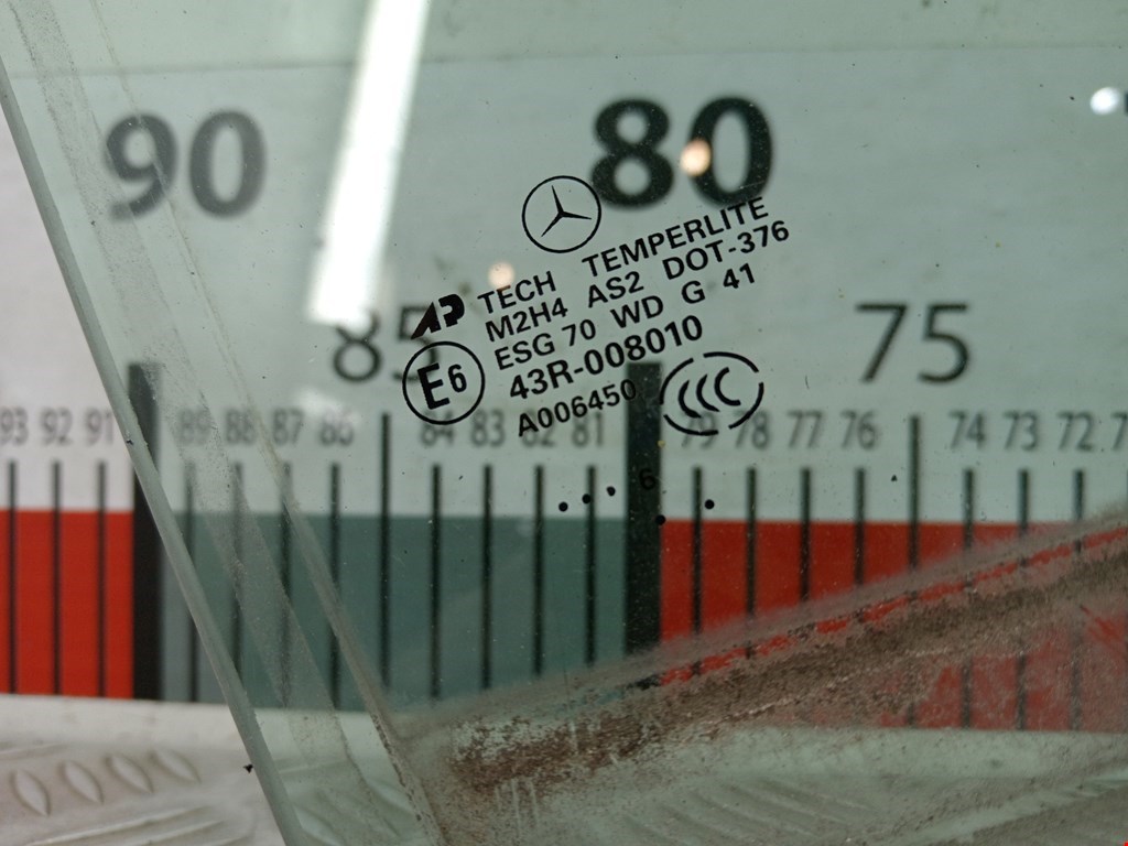 Стекло двери заднее правое MERCEDES-BENZ M-Class W164 ML 2005-2011