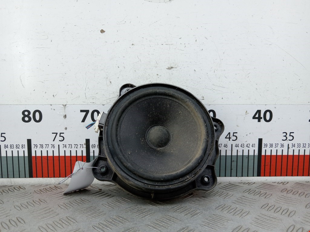 Динамик BMW 3er E46 1998-2006