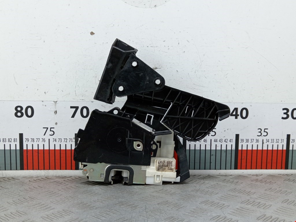 Замок двери задней правой MERCEDES-BENZ M-Class W164 ML 2005-2011