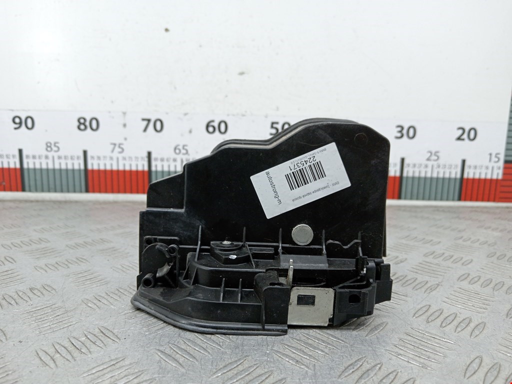 Замок двери задней правой BMW 5er 5 серия E60/E61 2003-2010