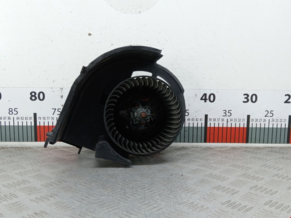 Моторчик (мотор) отопителя салона BMW X5 E70 2007-2013