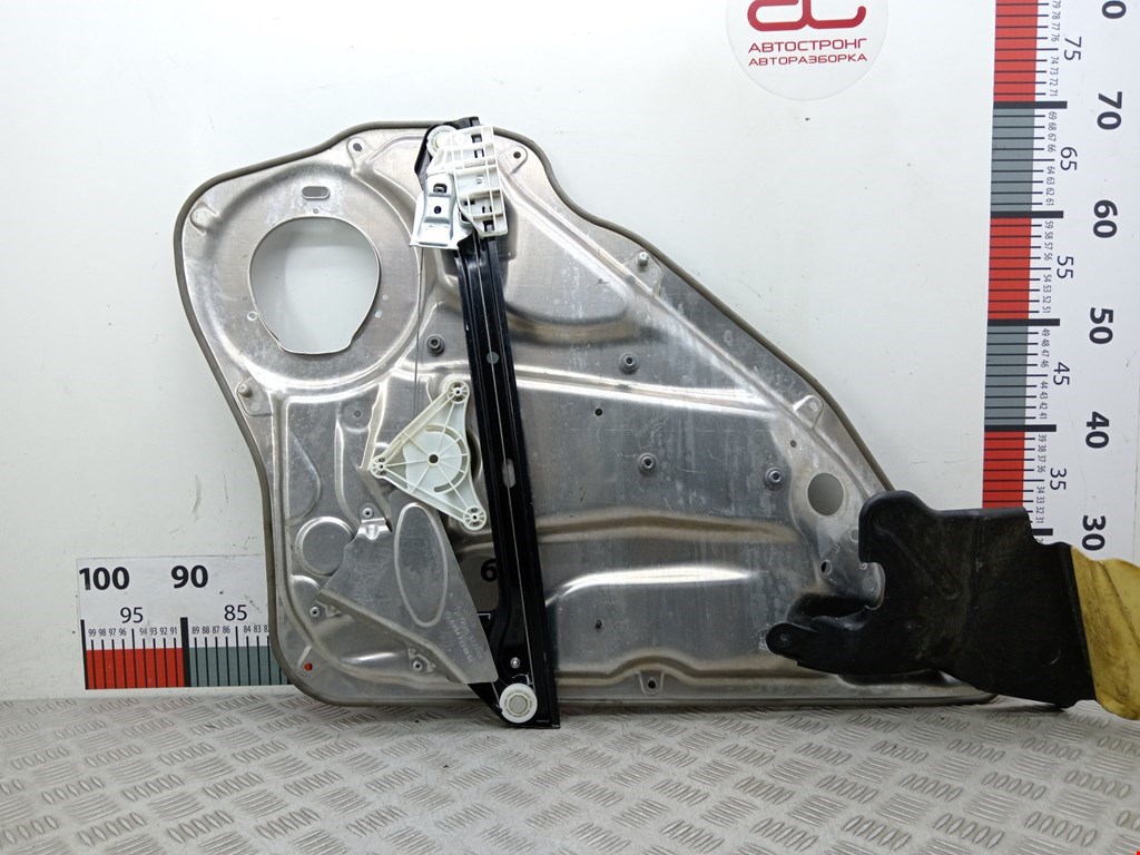 Стеклоподъемник задний правый MERCEDES-BENZ E-Class W212, S212, C207 2009-2016