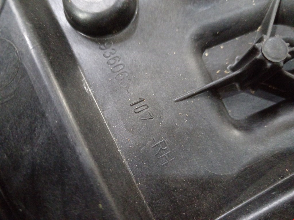 Стеклоподъемник задний правый MERCEDES-BENZ S-Class VI W222, C217 2013-2020