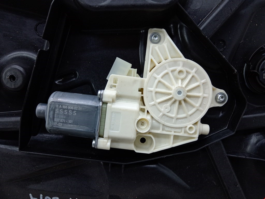 Стеклоподъемник передний правый MERCEDES-BENZ S-Class VI W222, C217 2013-2020