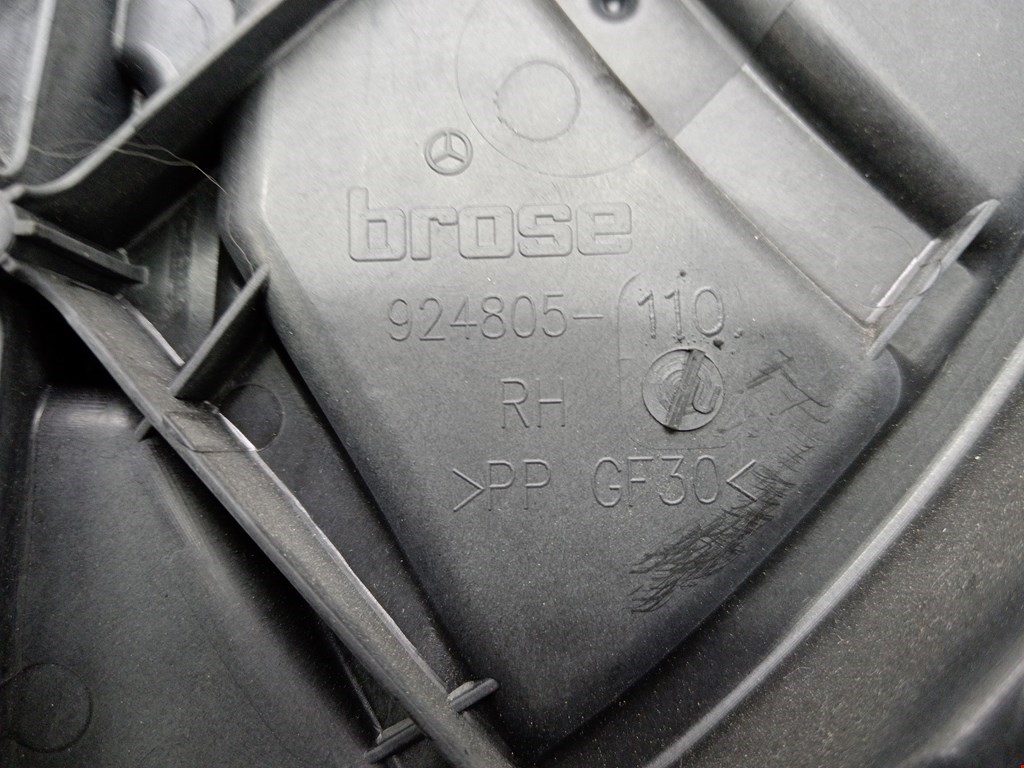 Стеклоподъемник задний правый MERCEDES-BENZ GLS-Class X166 2015-2019