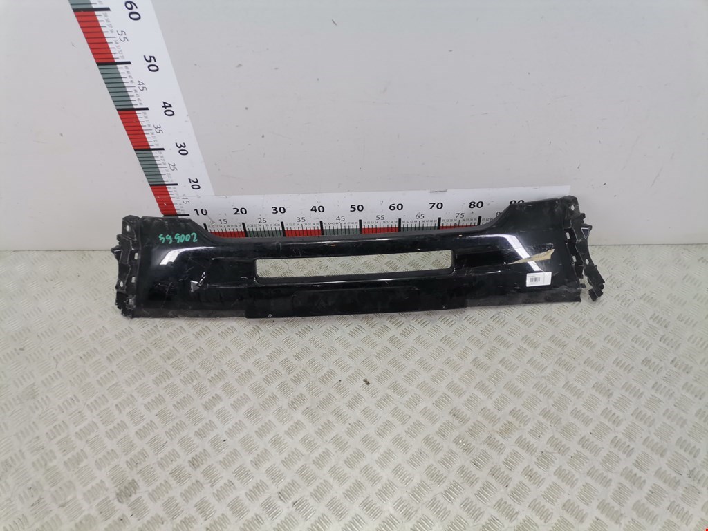 Накладка (молдинг) бампера переднего Mitsubishi Outlander 3 (2012-2023)