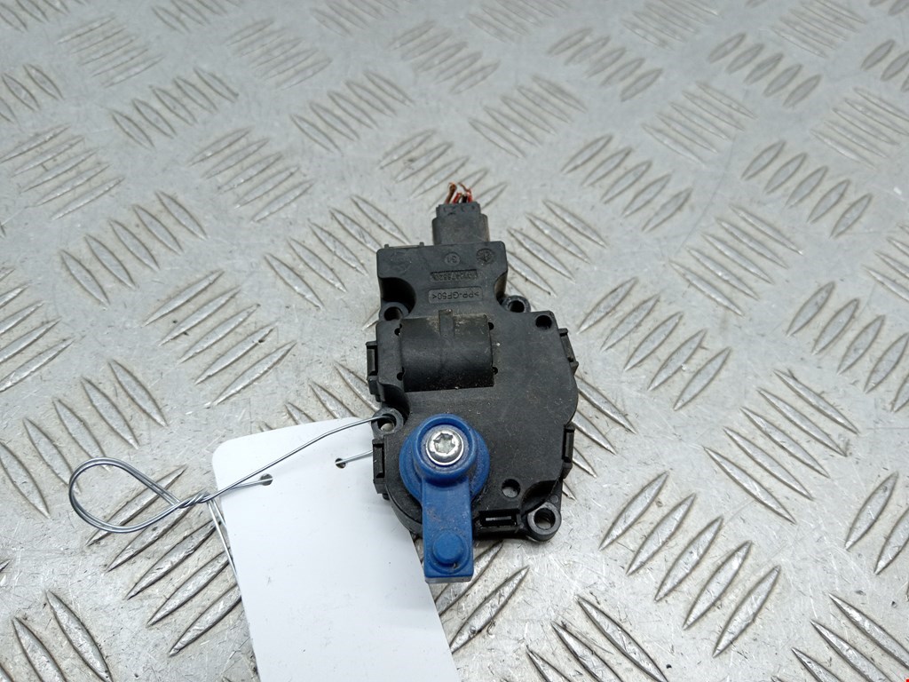 Моторчик заслонки печки BMW X5 E70 2007-2013