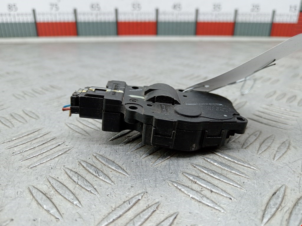 Моторчик заслонки печки BMW X5 E70 2007-2013