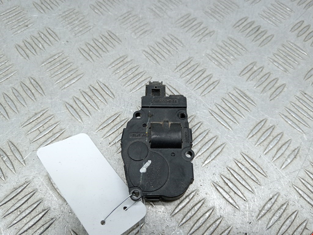 Моторчик заслонки печки BMW X5 E70 2007-2013